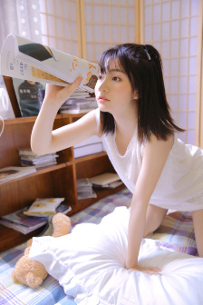 《不戴套的瑜伽教练3》播放